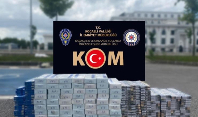 Bir araçta bin 430 paket gümrük kaçağı sigara yakalandı