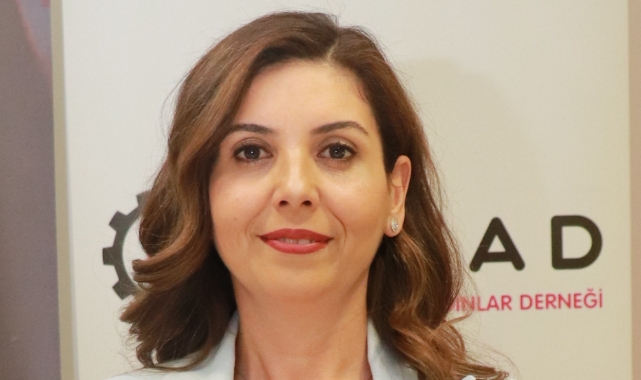 'Bir rol bir burs projesi' devam ediyor