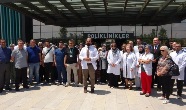 Bursa'da doktorlardan İsrail'e tepki