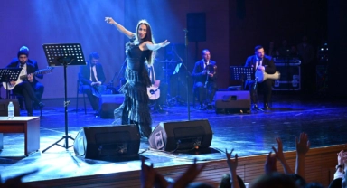 Bursa'da Hıdırellez coşkusu konserle taçlandı