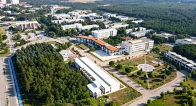 BUÜ patent şampiyonları listesinde bir kez daha zirvede