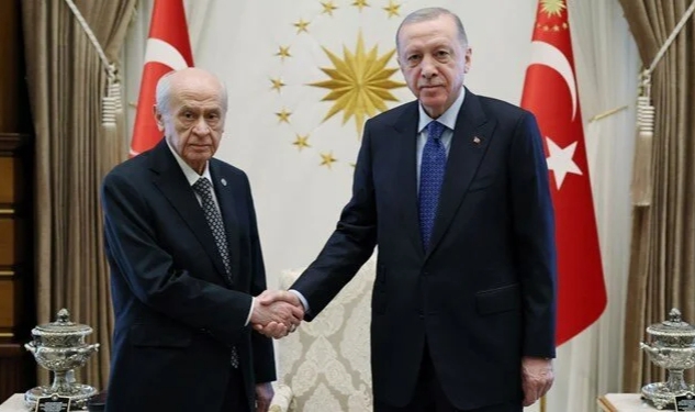 Cumhurbaşkanı Erdoğan, Bahçeli ile görüştü