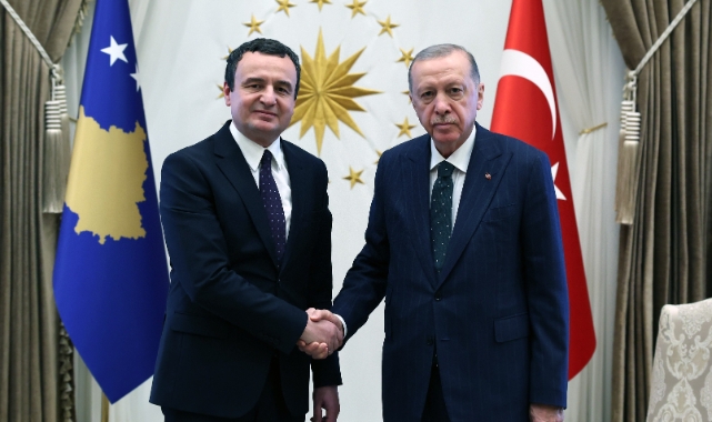 Cumhurbaşkanı Erdoğan Kosova Başbakanı Kurti’yi kabul etti