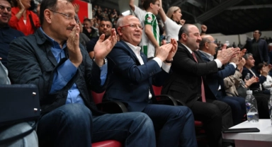 Davut Gürkan Bursaspor İnfo Yatırım'ı tebrik etti
