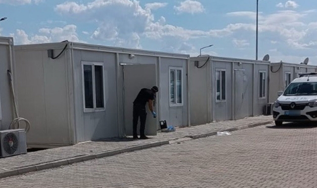 Depremzedenin barındığı konteyner soyuldu