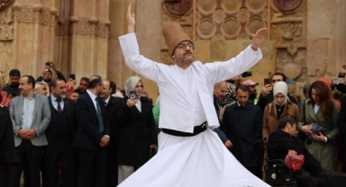 Divriği Ulu Cami ibadete açıldı