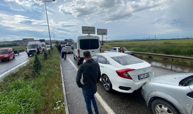 Diyarbakır'da zincirleme kaza: 2 yaralı