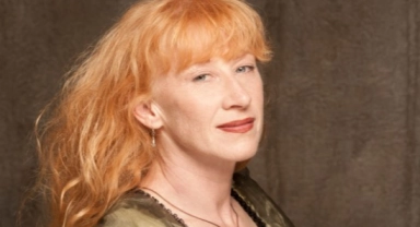 Dünyaca ünlü sanatçı Loreena Mckennıtt, Türkiye’ye geliyor