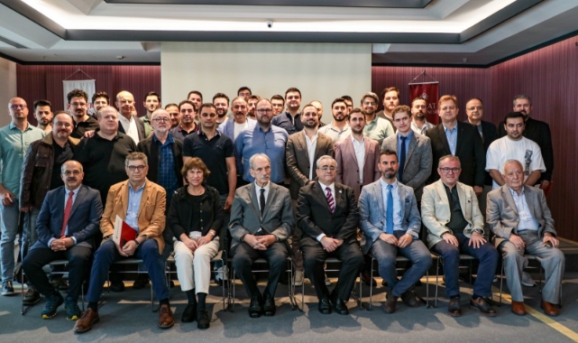 El bileği ameliyatları kapalı yöntemle yapılıyor!