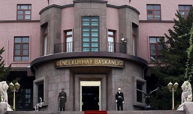 Emekli askerlere ekran yasağı: 3 yıl hapis cezası geliyor