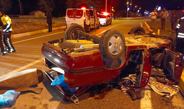 Erzincan’da trafik kazası: 2 yaralı