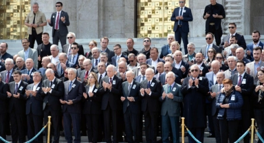 Eski Devlet Bakanı Aksoy için TBMM'de tören