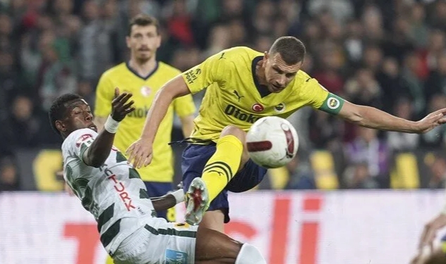 Fenerbahçe, Konya'dan 1 puanla dönüyor