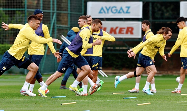 Fenerbahçe maç hazırlıklarına devam etti