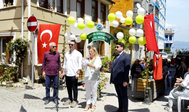 Girityalılar 10. yıllarını coşkuyla kutladı