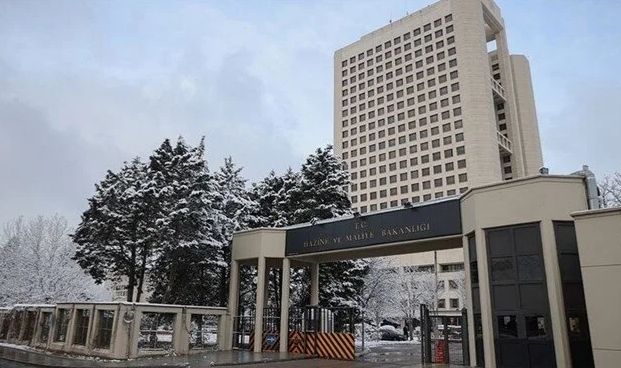 Hazine 46,3 milyar lira borçlandı