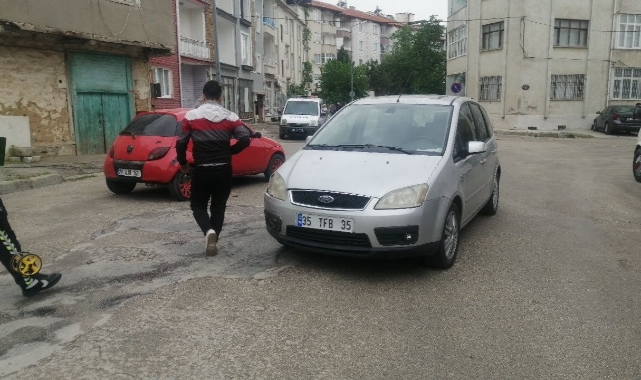Isparta’da iki otomobil çarpıştı: 1 yaralı