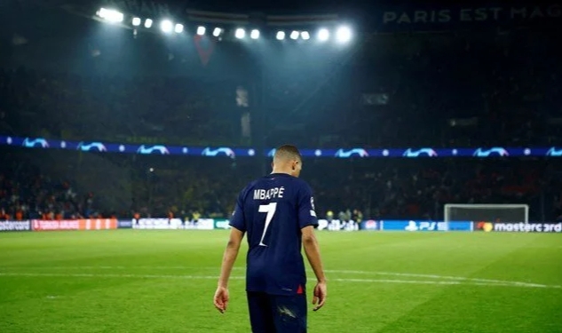 Kylian Mbappe ayrılığı resmen açıkladı