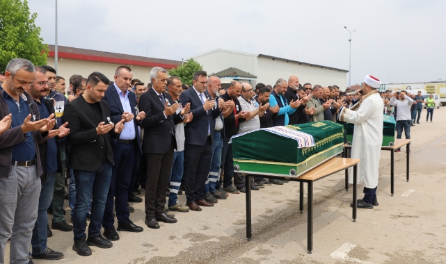 Mesai arkadaşlarını son yolculuğa uğurladılar