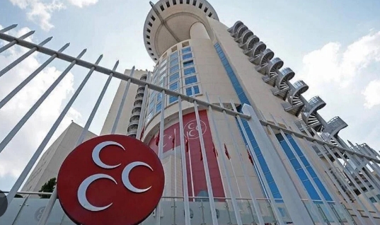 Milliyetçi Hareket Partisi kampa gidiyor