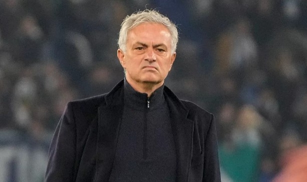 Mourinho Türk kulüplerindeki teklifleri doğruladı!