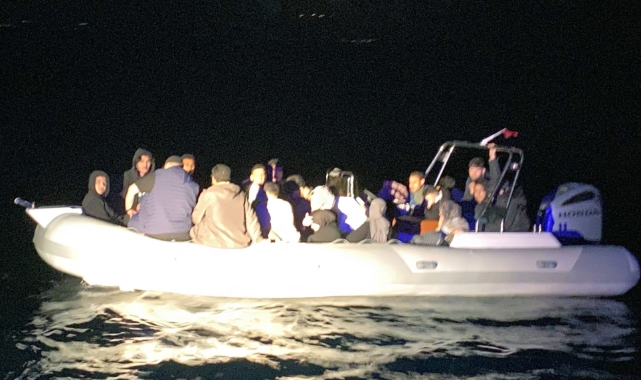 Muğla'da 56 düzensiz göçmen kurtarıldı