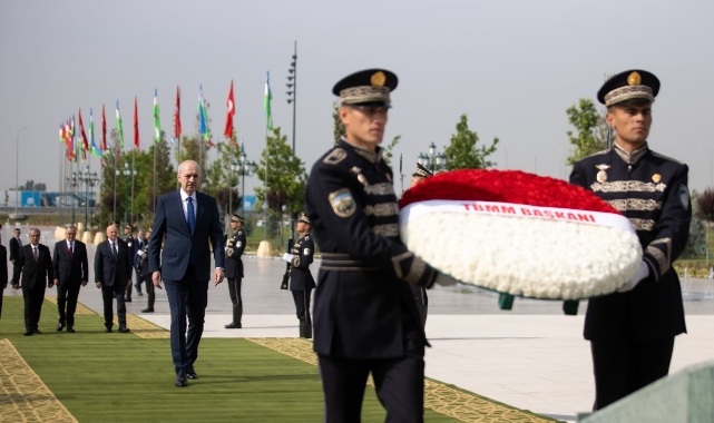 Numan Kurtulmuş Özbekistan programına katıldı