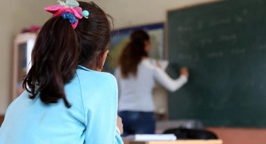 Öğretmenler bugün iş bırakıyor! Okullar tatil mi ?