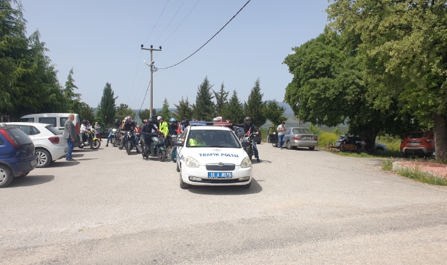 Orhaneli'nde 19 Mayıs etkinlikleri kapsamında motosiklet turu yapıldı