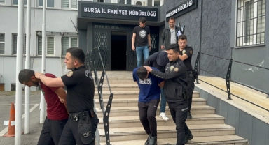 Sahte profille vurgun yapmışlardı tutuklandılar