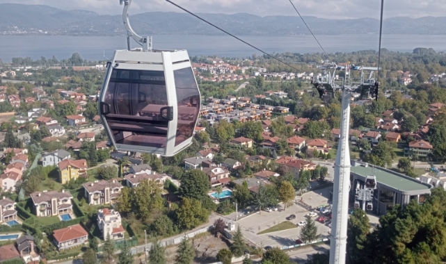 Sapanca'da ruhsatsız teleferik hattına mühür