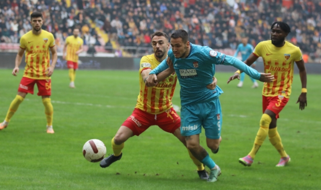 Sivasspor - Kayserispor maçının biletleri satışta