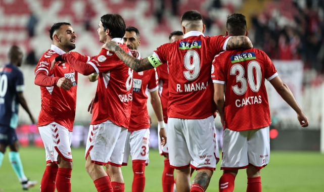 Sivasspor, Süper Lig'i 7. sırada tamamladı