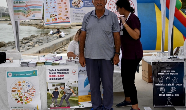 Sokakta sağlık hizmetine yoğun ilgi