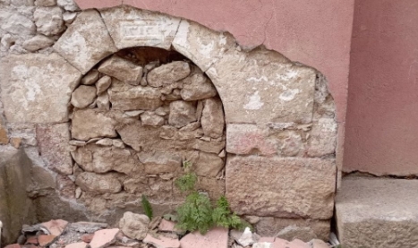 Tarihi kapıyı deprem ortaya çıkardı