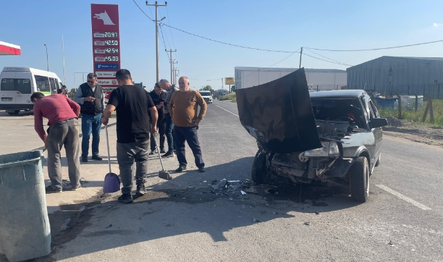 Tekirdağ'da yolcu minibüsü otomobille çarpıştı: 3 yaralı