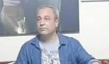 Teneffüste öğrencileriyle top oynarken hayatını kaybetti!