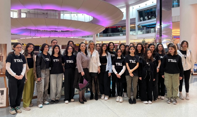 Turhan Tayan Anadolu Lisesi öğrencileri sergi açtı