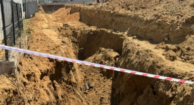 Tuzla'da inşaat alanında 3 işçi göçük altında kaldı