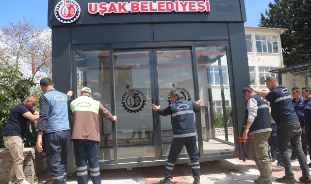 Uşak’ta ilk akıllı durak yerini aldı