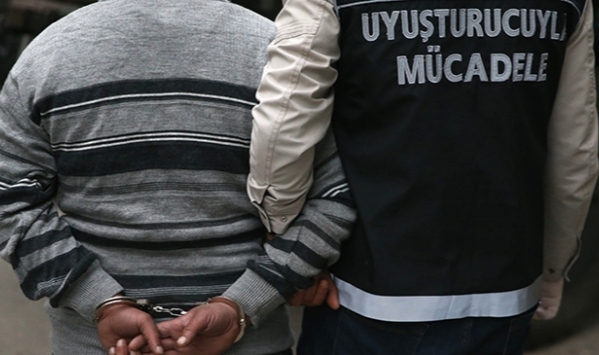 Uyuşturucu ticareti yapan şahıslar yakalandı!