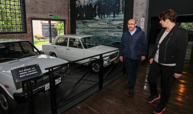 Vali Demirtaş Anadolu arabalarına hayran kaldı