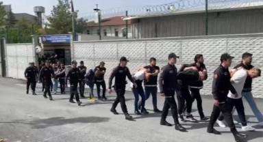 WhatsApp’tan uyuşturucu reçetesi yazdırdılar
