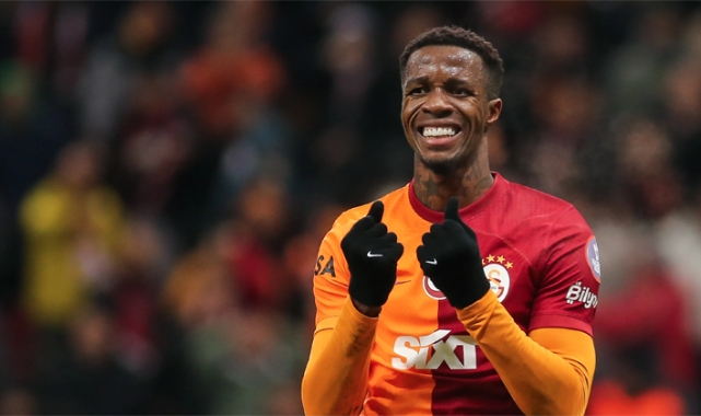 Wilfried Zaha, ırkçı mesajı teşhir etti