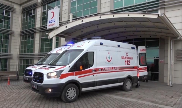 Yemek molası veren TIR şoförüne araç çarptı
