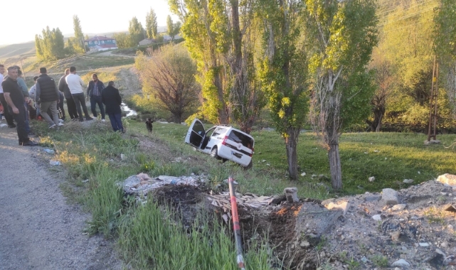 Yola çıkan inek kazaya neden oldu