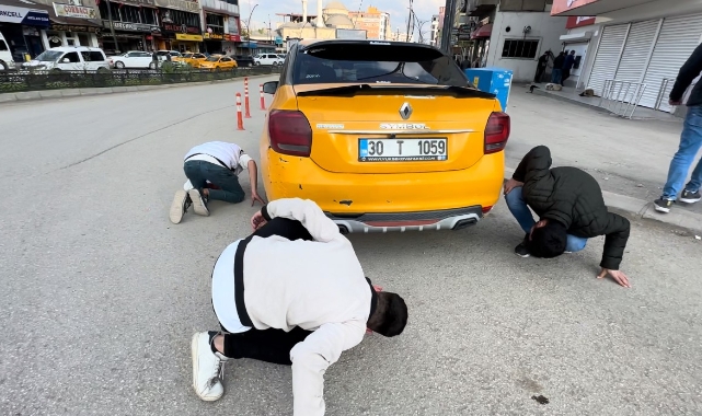 Yüksekovalı gençlerden örnek davranış