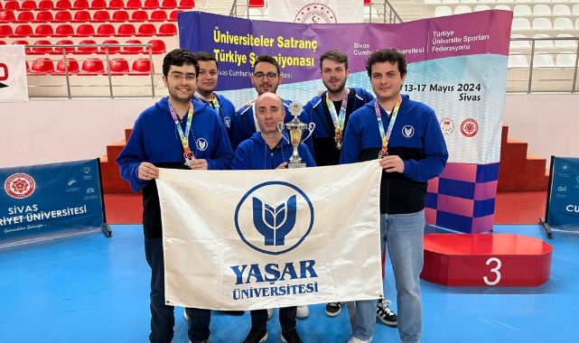 Yüzme şampiyonası başladı
