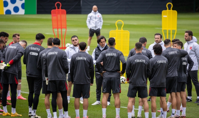 A Milli Futbol Takımı'nda, Gürcistan maçı hazırlıkları sürüyor