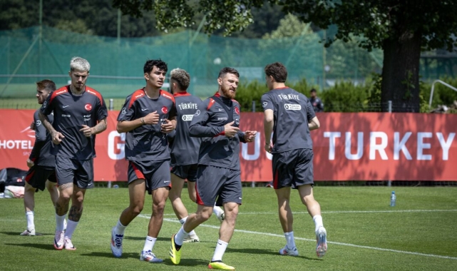 A Milliler ilk antrenmanını tamamladı